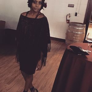 Meet your Posher, Maurkita